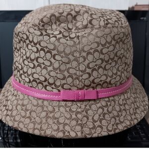 Coach Brown Patterned Bucket Hat with Pink Band kids